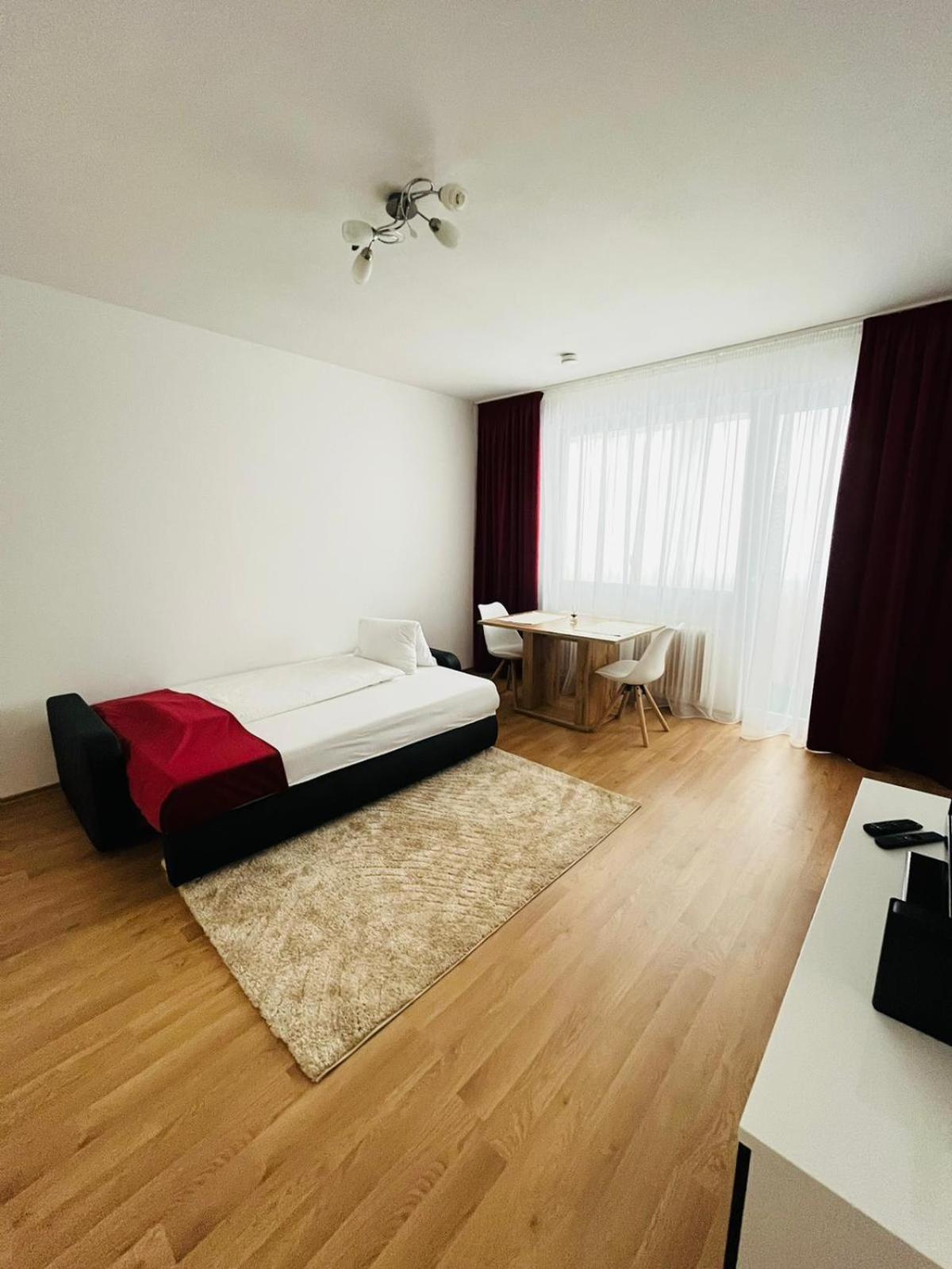 Magnifique Appartment Linz Luaran gambar