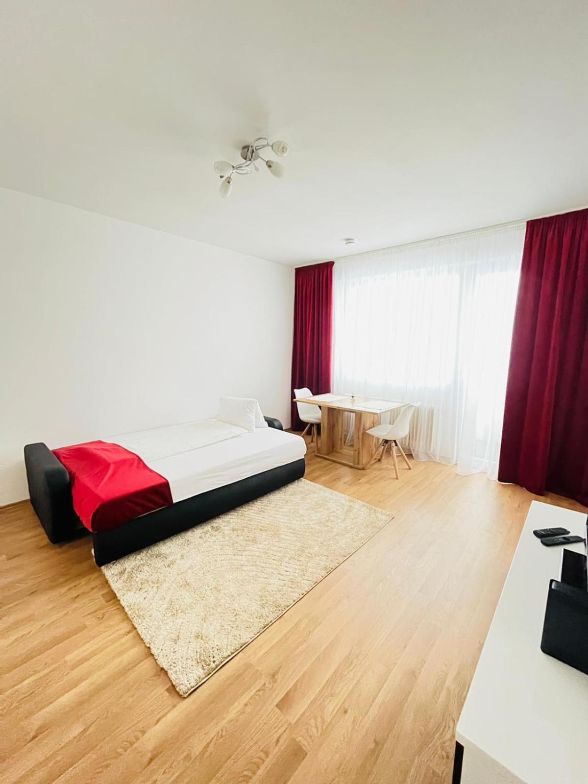 Magnifique Appartment Linz Luaran gambar