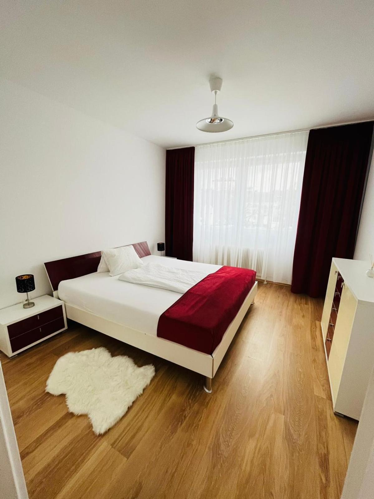 Magnifique Appartment Linz Luaran gambar
